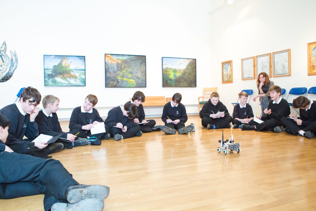 Exploring science fiction and distopia